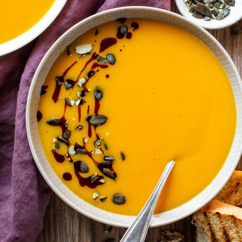 Rezept: Kürbissuppe mit Kartoffeln, verfeinert mit Pecoraro Aceto Balsamico